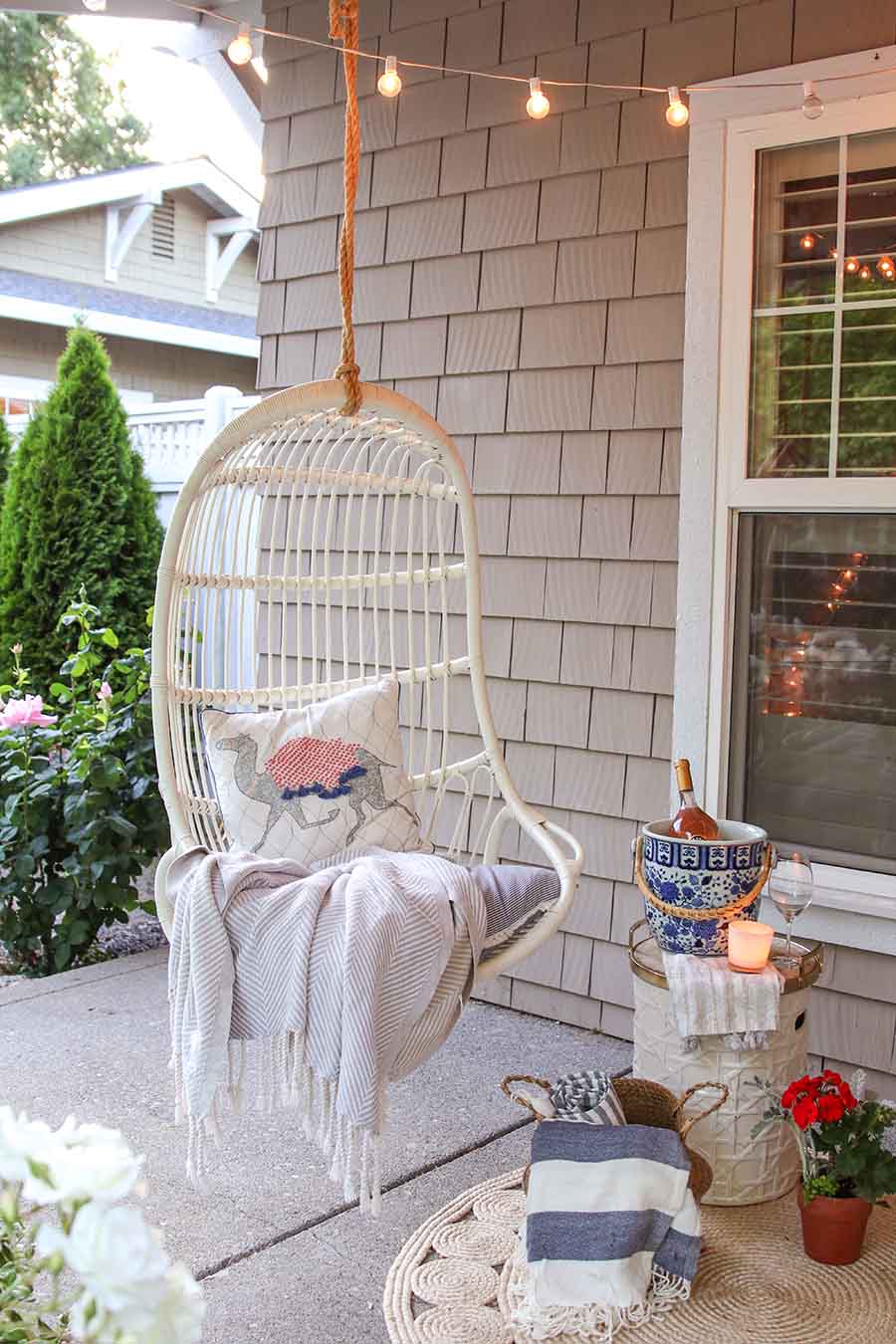 Front Porch Decorating Ideas: 12 months of Inspiration - Modern Glam