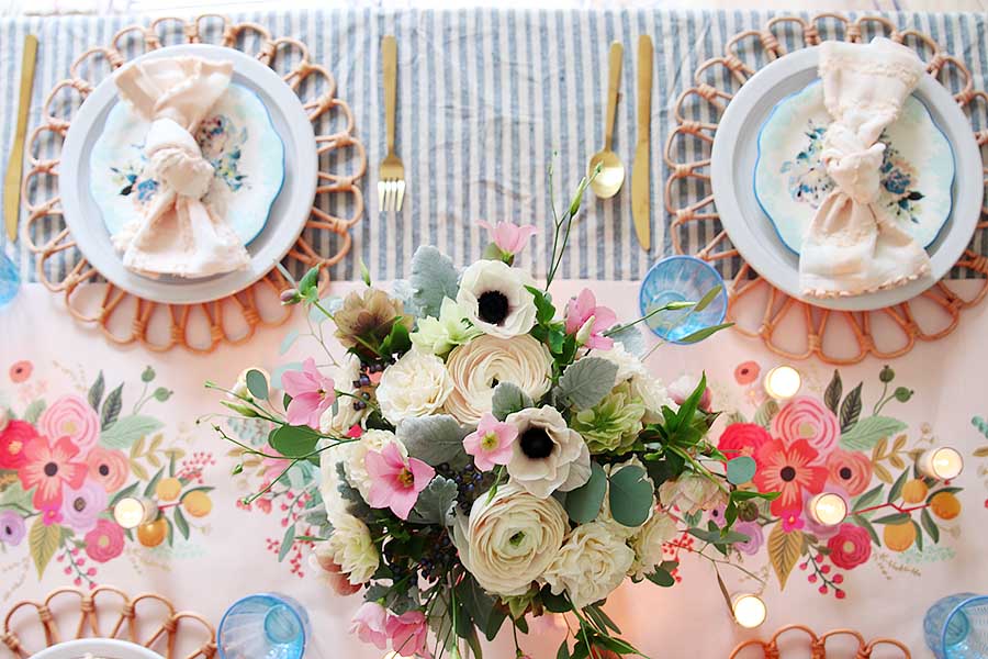How to Create a Beautiful Spring Brunch Tablescape - The Do's & Don'ts