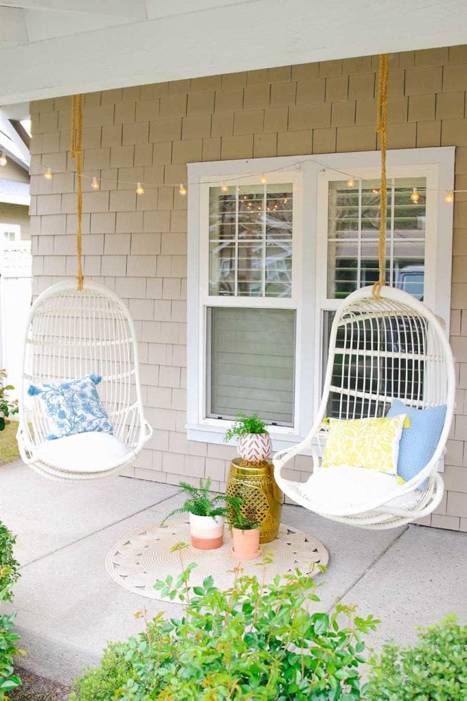 My Simple but Stylish Front Porch for Spring - Modern Glam