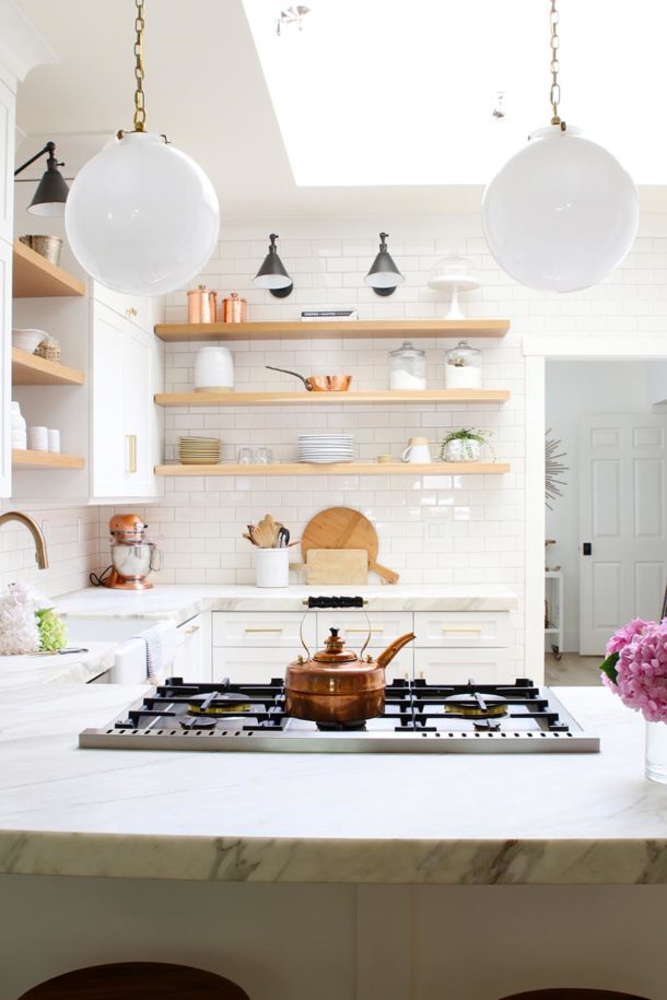 Modern Farmhouse Kitchen Reveal - Modern Glam