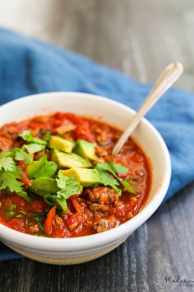 Easy Paleo Chili - Slow Cooker Weeknight Dinner - Modern Glam