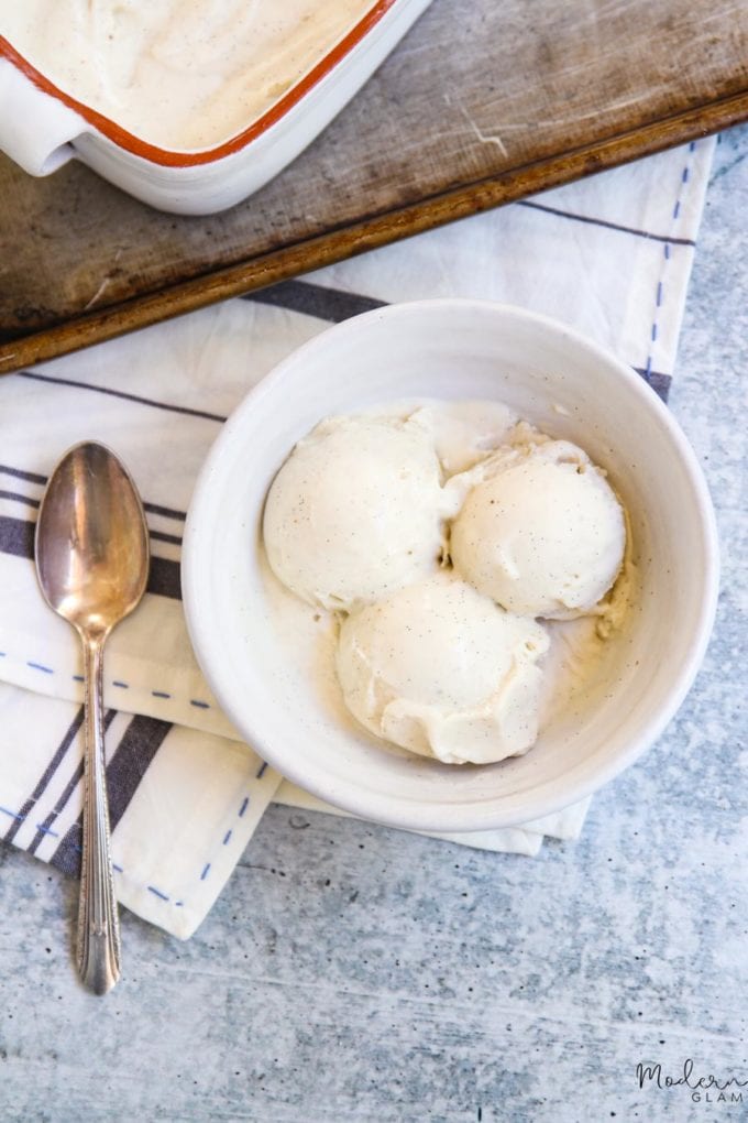 Paleo Vanilla Bean Ice Cream - Modern Glam - Recipes