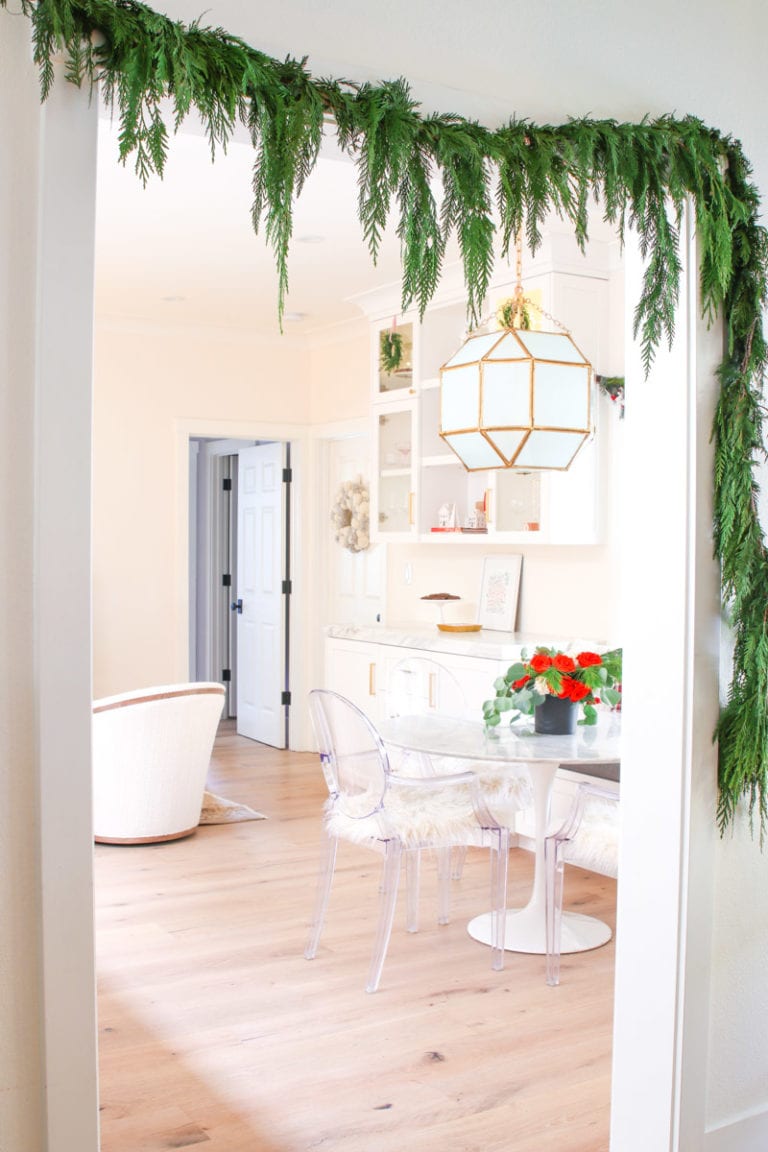 Modern Farmhouse Christmas in the Kitchen - Modern Glam