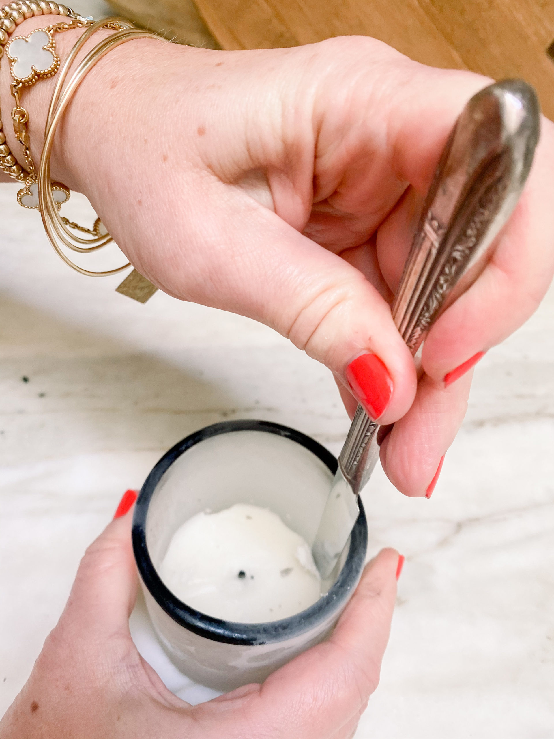 how-to-clean-out-candle-jars-and-reuse-them-modern-glam