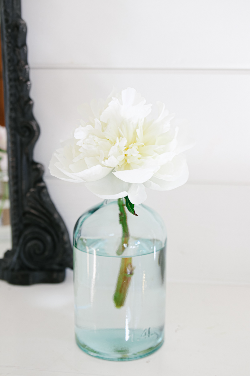 Quick and Easy Summer Mantel With Peonies - Modern Glam