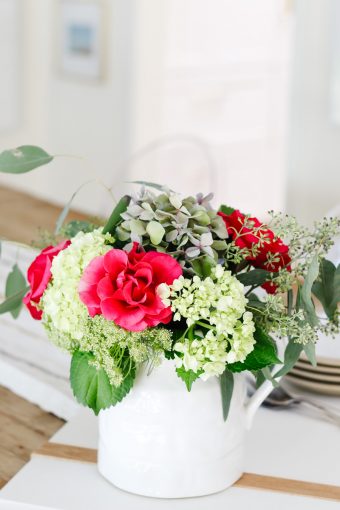 How To Arrange Store Bought Flowers Like A Pro - Modern Glam