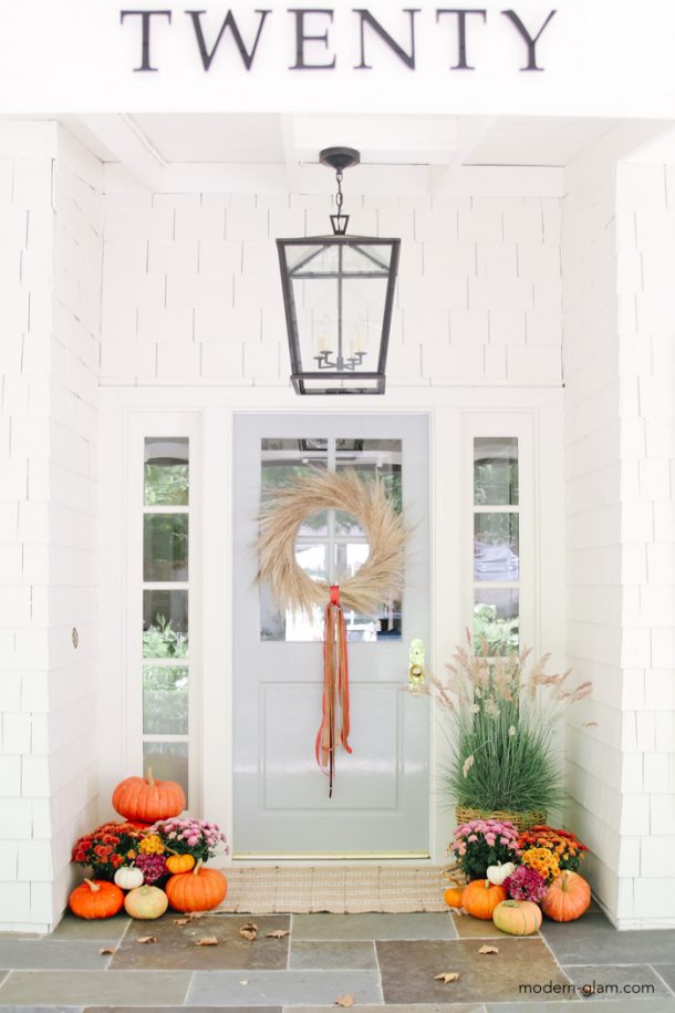 Natural and Minimalist Fall Porch Decor - Modern Glam